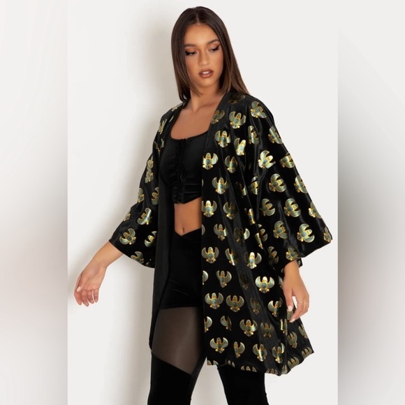 NWT BlackMilk Jewelled Scarab Velvet Robe Kimomo Top - Picture 5 of 10